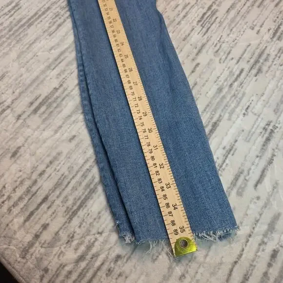 MOTHER Looker Ankle Step Fray Jeans Womens Light Blue Sz 23